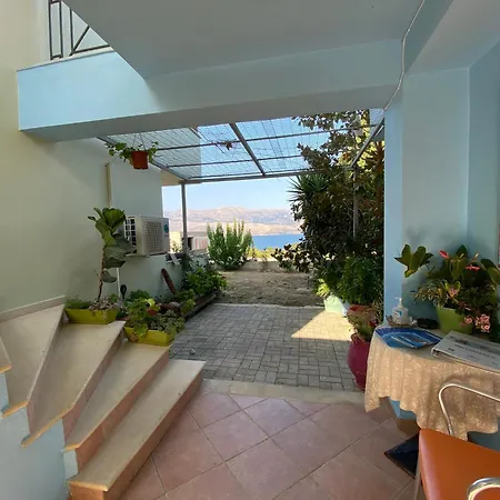 Mirovigli Family Rooms Lépedha Exterior foto
