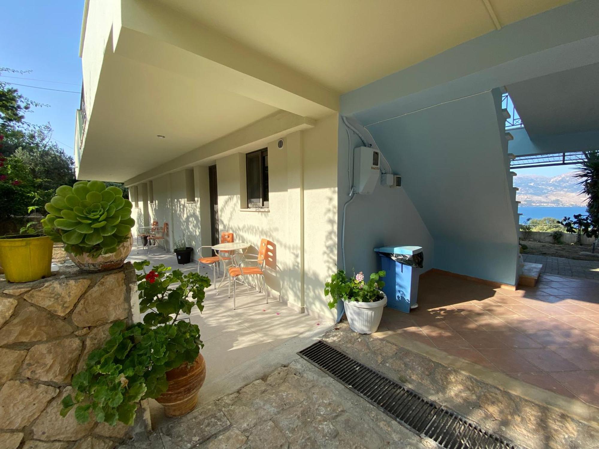Apartment Mirovigli Family Lépedha